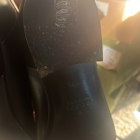 Black Gucci Slip On - Picture 5 of 8